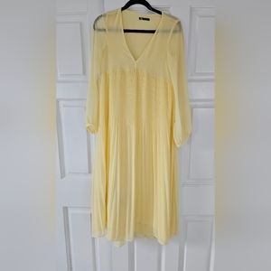 Zara yellow maxi dress never worn